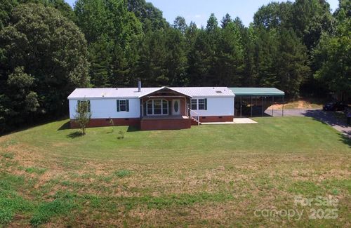 1924 Junction Rd, Mocksville, NC, 27028-5332 | Card Image