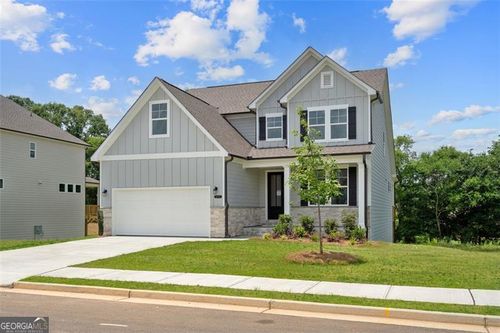 670 Grand Wehunt Dr, Hoschton, GA, 30548-4259 | Card Image