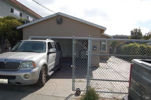 1146 70th Avenue, Oakland, CA, 94621 | Card Image