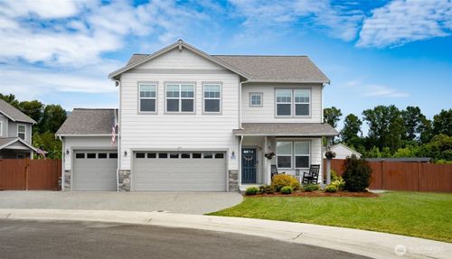 513 Wellington Pl, Sedro Woolley, WA, 98284-8865 | Card Image
