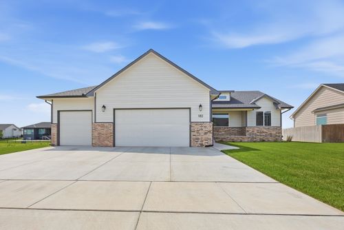 182 S Wellcrest Ct, Goddard, KS, 67052-9591 | Card Image