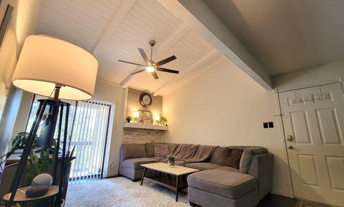 2407-8600 Fathom Cir, Austin, TX, 78750-3040 | Card Image