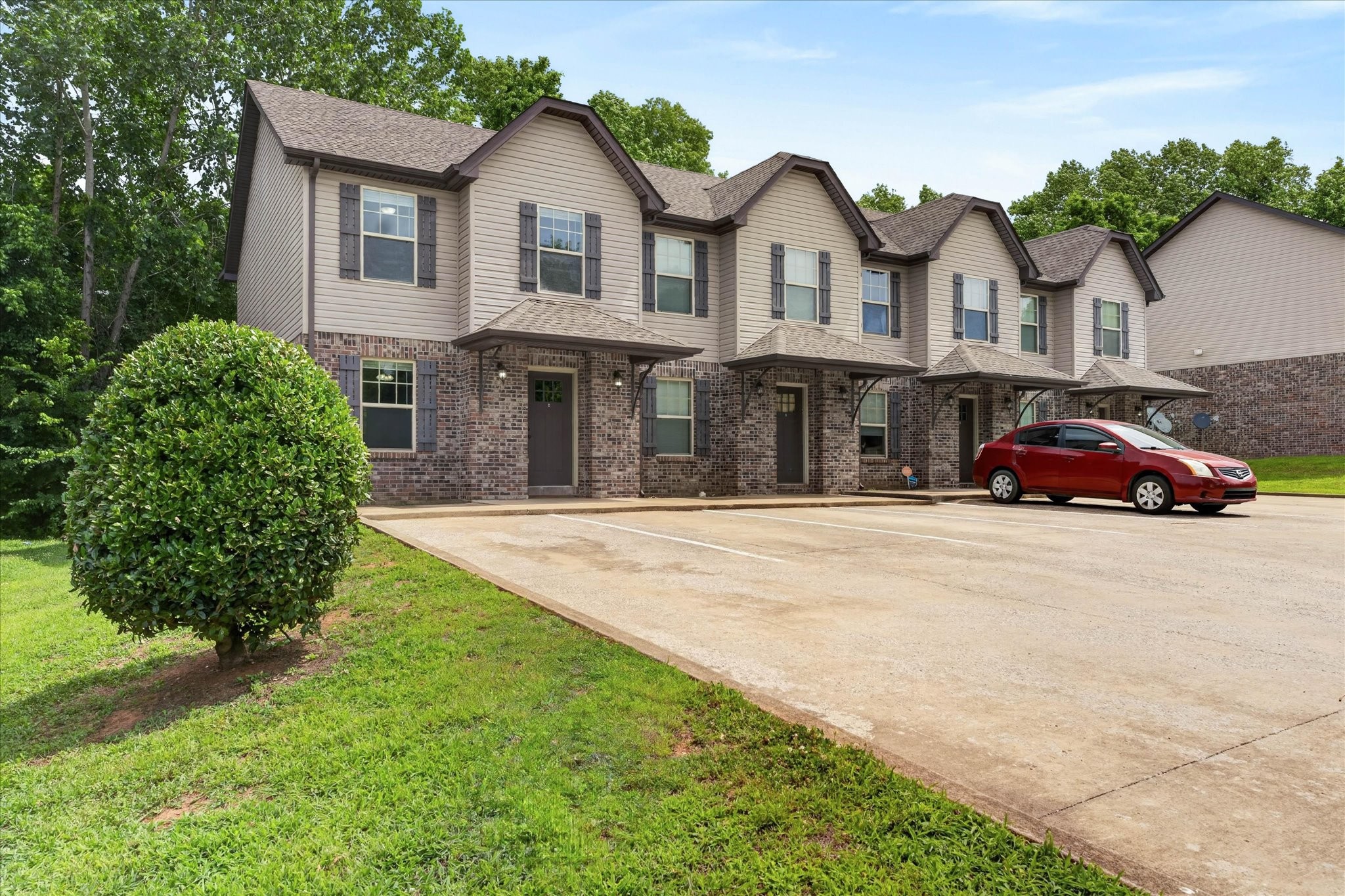 Residential Income in Clarksville 2