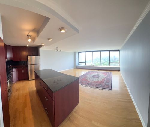 apt-2610-2800 Lake Shore Dr, Chicago, IL, 60657-6249 | Card Image