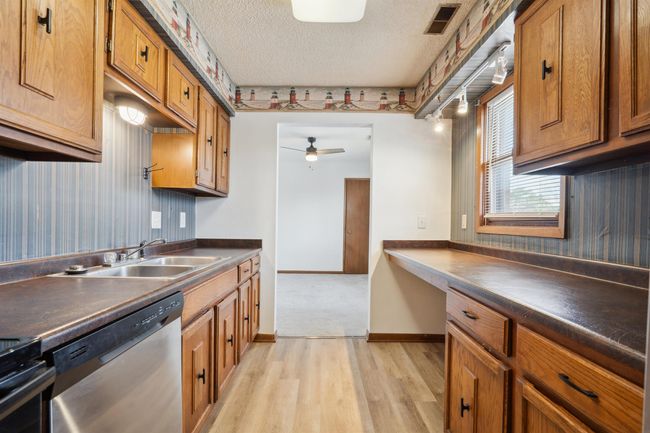 APT-3 - 1113 Flammang Dr, Condo with 1 bedrooms, 1 bathrooms and null parking in Waterloo IA | Image 10