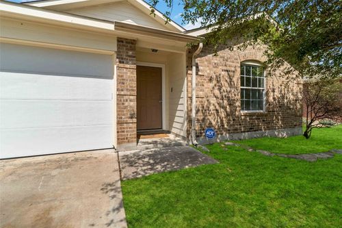 804 Lavaca Loop, Elgin, TX, 78621-5972 | Card Image