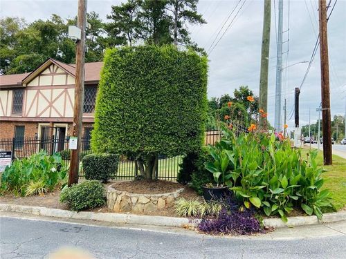 3293 Abbeywood Dr, Decatur, GA, 30034-1700 | Card Image