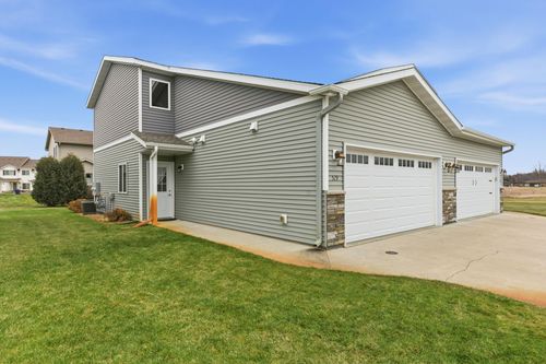 515 Faith Ln, Saint Joseph, MN, 56374-2301 | Card Image