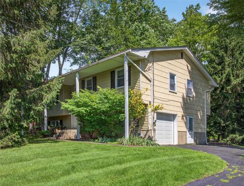 22 Demarest Mill Rd, West Nyack, NY, 10994-1504 | Card Image