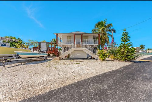 164 Blue Harbor Dr, Tavernier, FL, 33070-2759 | Card Image