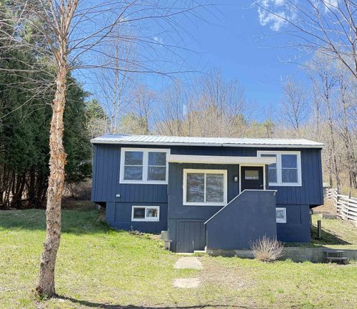 221A Southridge St, Springfield, VT, 05156 | Card Image