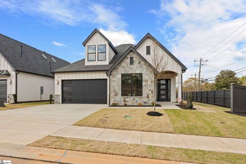 4 Adrian Way, Simpsonville, SC, 29680-7767 | Card Image