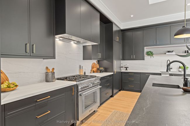 1005 Ham Rd, House other with 5 bedrooms, 6 bathrooms and 6 parking in Bala ON | Image 18