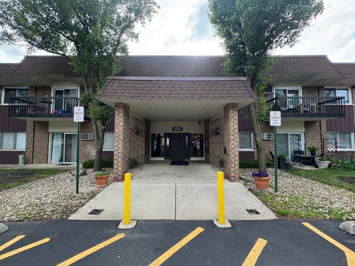 d13-3425 83rd St, Woodridge, IL, 60517-3639 | Card Image