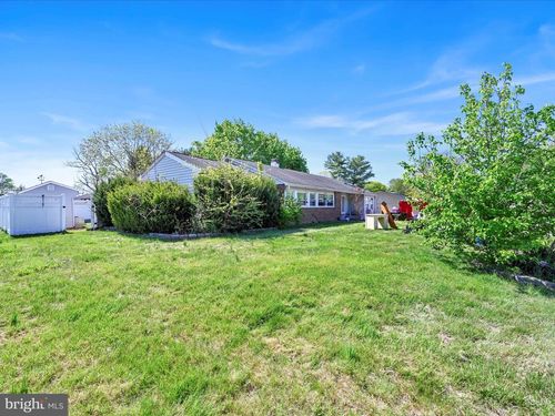 100 Norwood Ln, EAST NORRITON, PA, 19401-1324 | Card Image