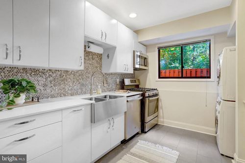 apt-102-55 Skyhill Rd, ALEXANDRIA, VA, 22314-5100 | Card Image