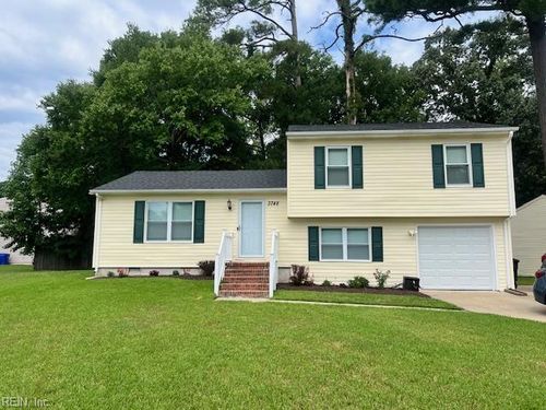 3748 Pinebark Rd, Portsmouth, VA, 23703-2751 | Card Image