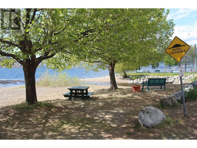 237 - 3996 Beach Ave, Condo with 2 bedrooms, 2 bathrooms and 1 parking in Peachland BC | Image 23