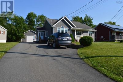 48 Beaton Crt, House other with 5 bedrooms, 4 bathrooms and null parking in Antigonish NS | Image 1