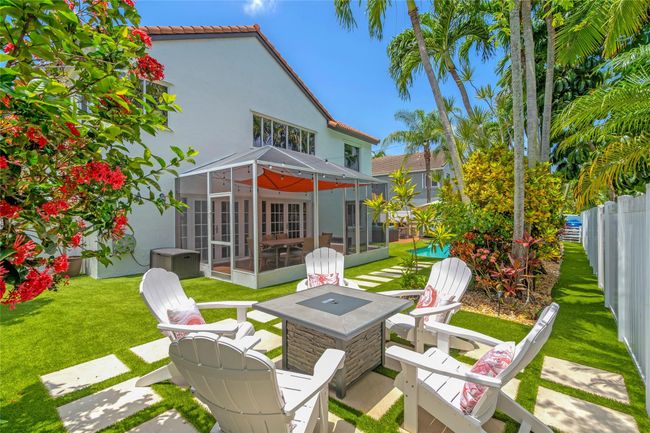 19367 Nw 13 Th St, House other with 5 bedrooms, 3 bathrooms and null parking in Pembroke Pines FL | Image 43