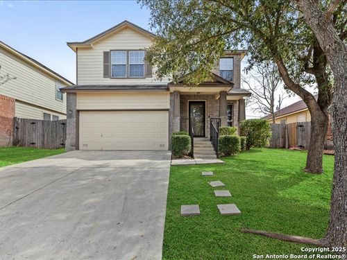 10386 Oakwood Crst, San Antonio, TX, 78245-2907 | Card Image