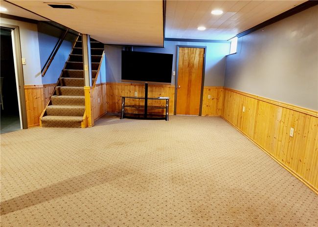 649 Maple St, House other with 3 bedrooms, 2 bathrooms and 1 parking in Worthington PA | Image 18