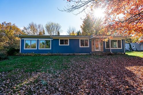 3001 W Cameron Street, Eau Claire, WI, 54703 | Card Image