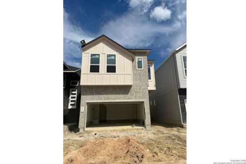 unit-717-6464 Babcock Rd, San Antonio, TX, 78249-4736 | Card Image