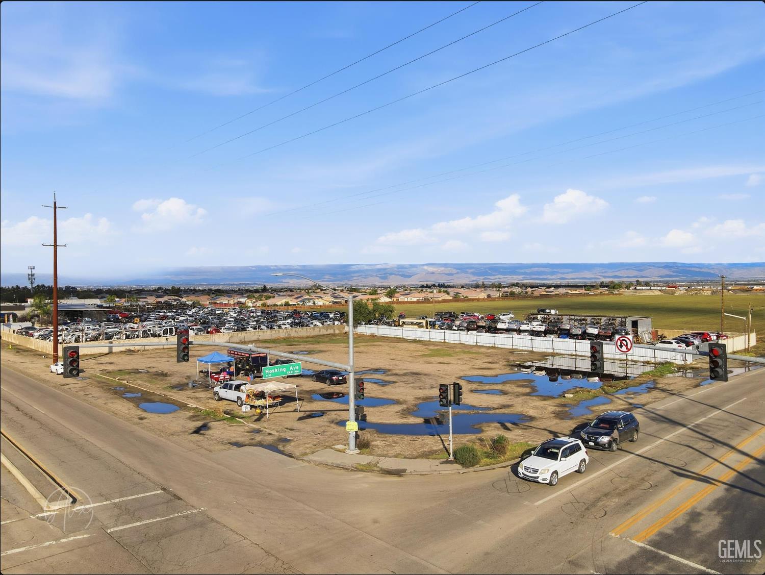 7960 Un Ave, Bakersfield, CA 93307-5844