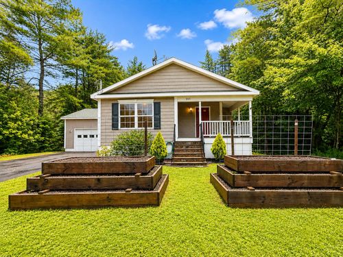 151 Pond Rd, Lewiston, ME, 04240-1831 | Card Image