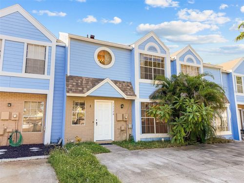 11126 Essex Ridge Ct, ORLANDO, FL, 32837-6411 | Card Image