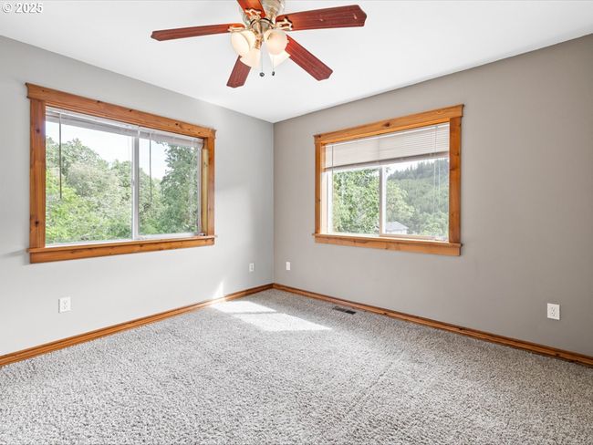33678 Marys River Estates Rd, House other with 5 bedrooms, 3 bathrooms and 2 parking in Philomath OR | Image 19