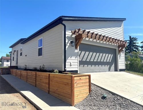 720 Elm St, Helena, MT, 59601-0310 | Card Image