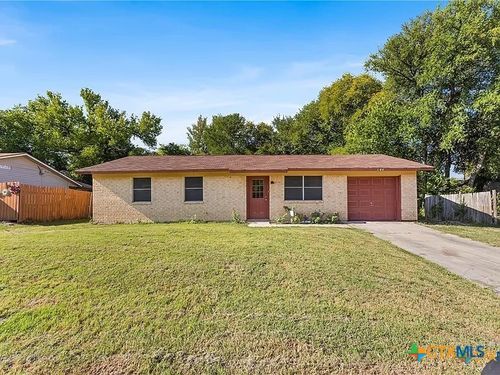 104 E Arlo Rd, Harker Heights, TX, 76548-1226 | Card Image