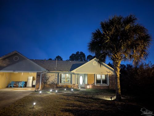 4009 Shorewood Dr, Pensacola, FL, 32507-8111 | Card Image
