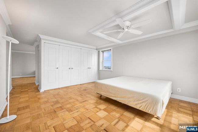 6600 Kennedy Blvd E, House attached with 4 bedrooms, 3 bathrooms and null parking in West New York NJ | Image 32