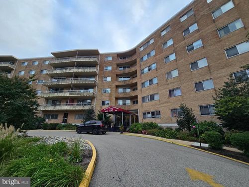 213-s-100 West Ave, JENKINTOWN, PA, 19046-2625 | Card Image
