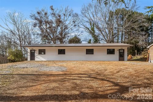 902 & 904 8th Avenue Sw, Conover, NC, 28613 | Card Image