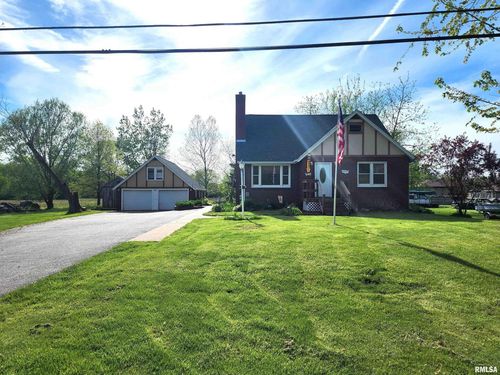 706 N Broadway St, Cleveland, IL, 61241-8540 | Card Image