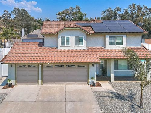 28399 Ashford Ct, Highland, CA, 92346 | Card Image