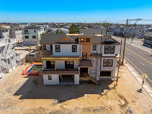 2 E 79th St, Harvey Cedars, NJ, 08008-5915 | Card Image