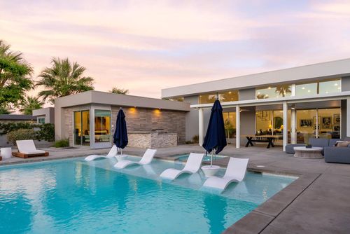 51165 Evangeline Way, La Quinta, CA, 92253-7512 | Card Image