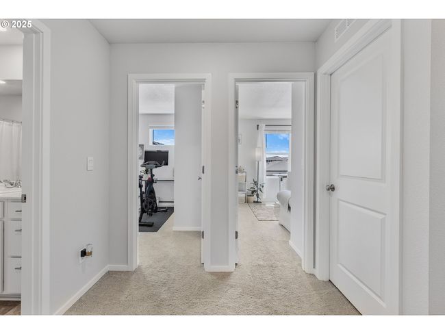 2666 26 Th Loop, House other with 4 bedrooms, 3 bathrooms and 2 parking in Springfield OR | Image 35