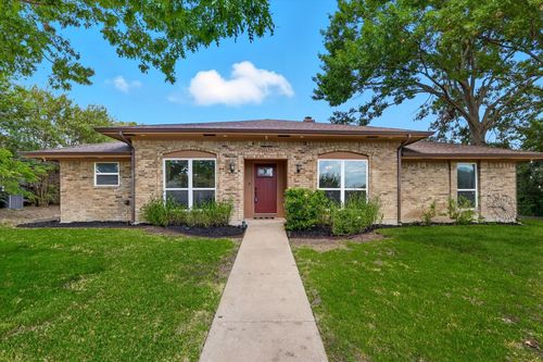 2901 Crow Valley Trl, Plano, TX, 75023-6313 | Card Image