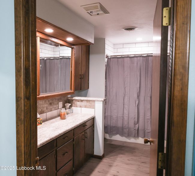 2512 Holliday St, House other with 3 bedrooms, 2 bathrooms and null parking in Plainview TX | Image 17