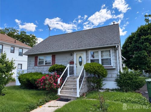 219 Victory St, Roselle, NJ, 07203-2629 | Card Image