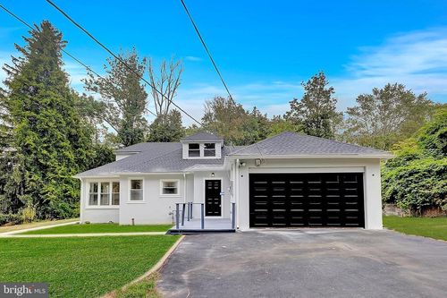31 Montague Ave, Ewing, NJ, 08628-1708 | Card Image
