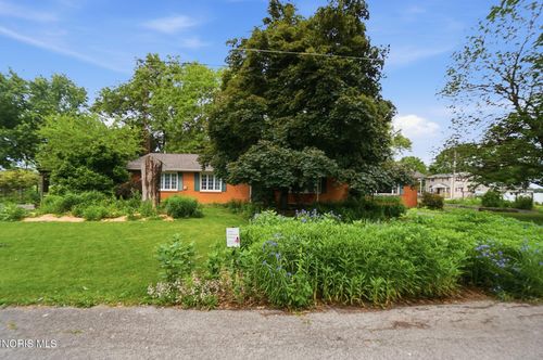 214 Sunset Dr, Arlington, OH, 45814-8603 | Card Image