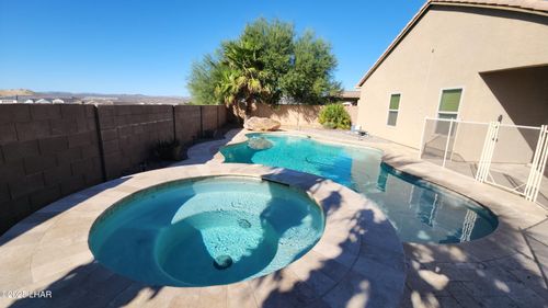 1736 E Azalea Ave, Lake Havasu City, AZ, 86404-8413 | Card Image