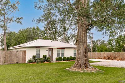 16463 Joe Sevario Rd, House other with 3 bedrooms, 2 bathrooms and null parking in Prairieville LA | Image 3